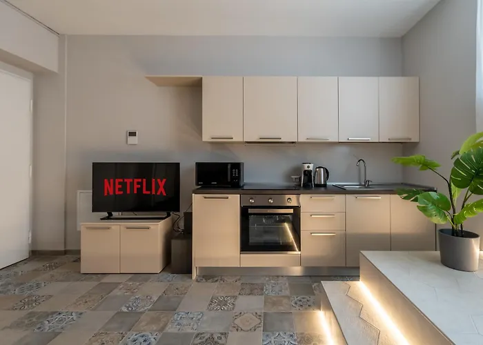 Loft Ticinese With Wi-fi And Netlfix Lejlighed *